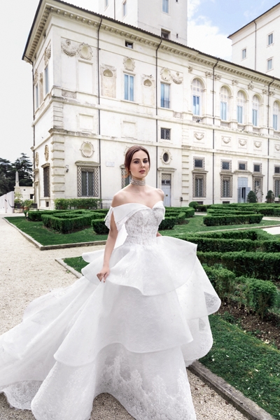 Via della Spiga Milano - Collezione Sposa 2020